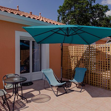 Villa Des Chenes-Adult Only Saint-Doulchard Εξωτερικό φωτογραφία